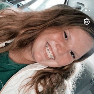 Meet your Posher, Shellby